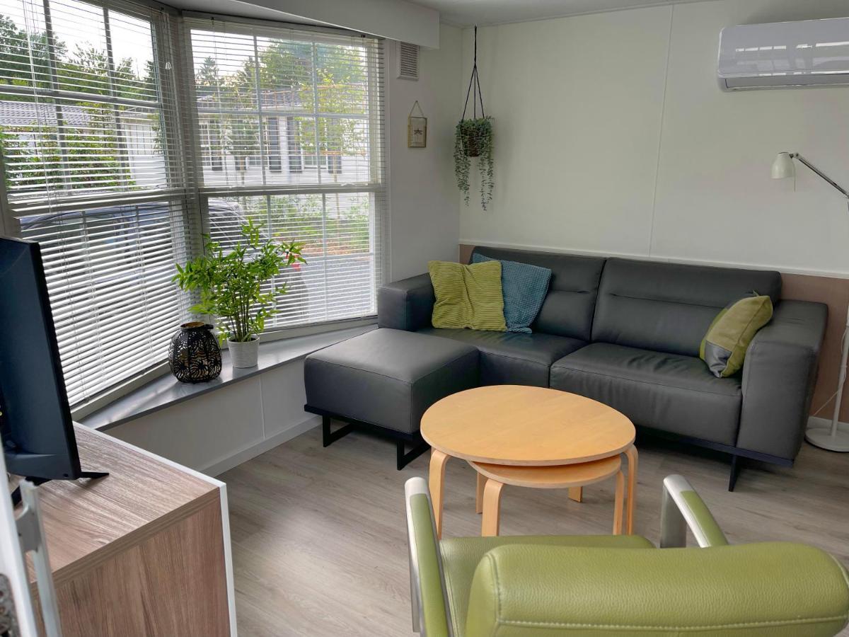 Chalet Natuurrijk Ойстервик Екстериор снимка